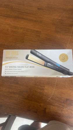 Hot tools flat iron