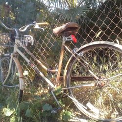 Vintage 3 Speed Road Bike