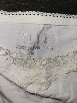 Ellie Spaghetti String