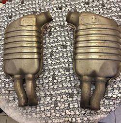 2016 Mercedes E63s Exhaust Mufflers