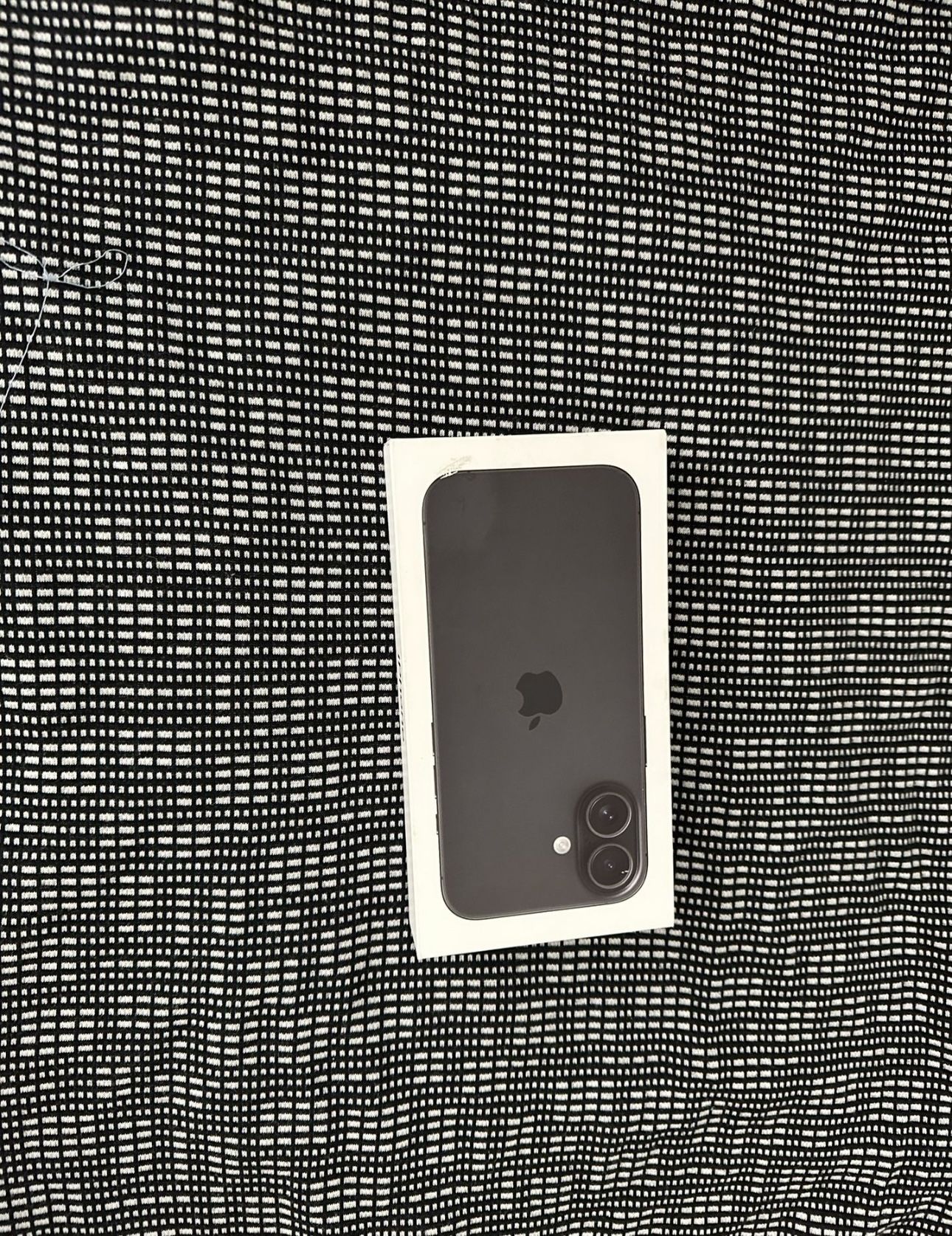 Apple iPhone 16 Black 128gb iOS 18.0 Unlocked For Any Carrier I Can Come To you
