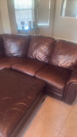 Recliner sectional couch