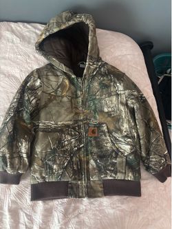 Camouflage jacket size 7/8