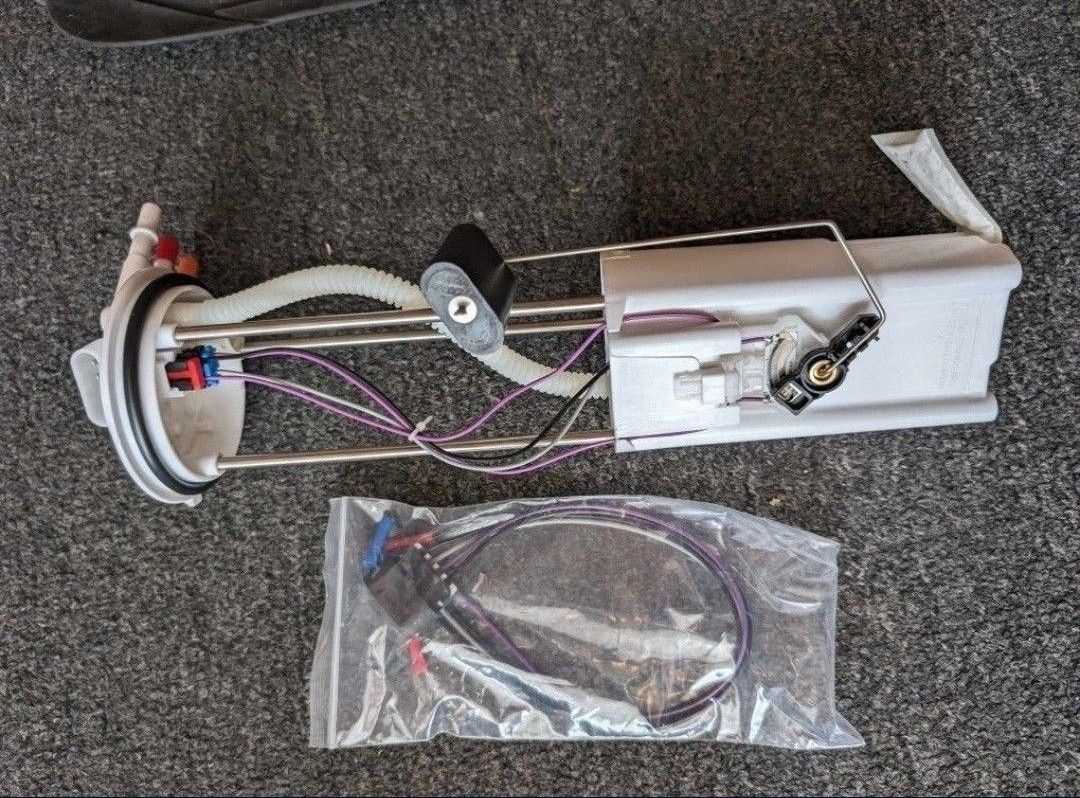 Fuel Pump Assembly **NEW** Herko