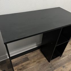 Black  Desk 
