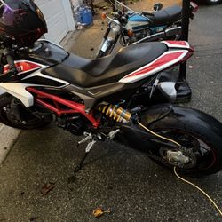 2014 Ducati Hypermotard