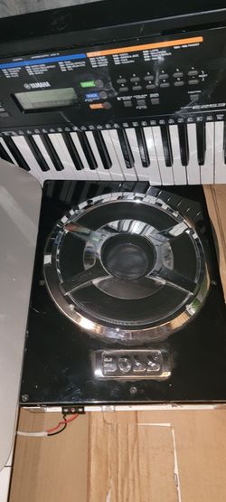 Boss Audio BASS800 8-inch low-profile amplified car subwoofer