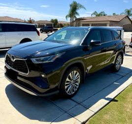 2021 Toyota Highlander Platinum