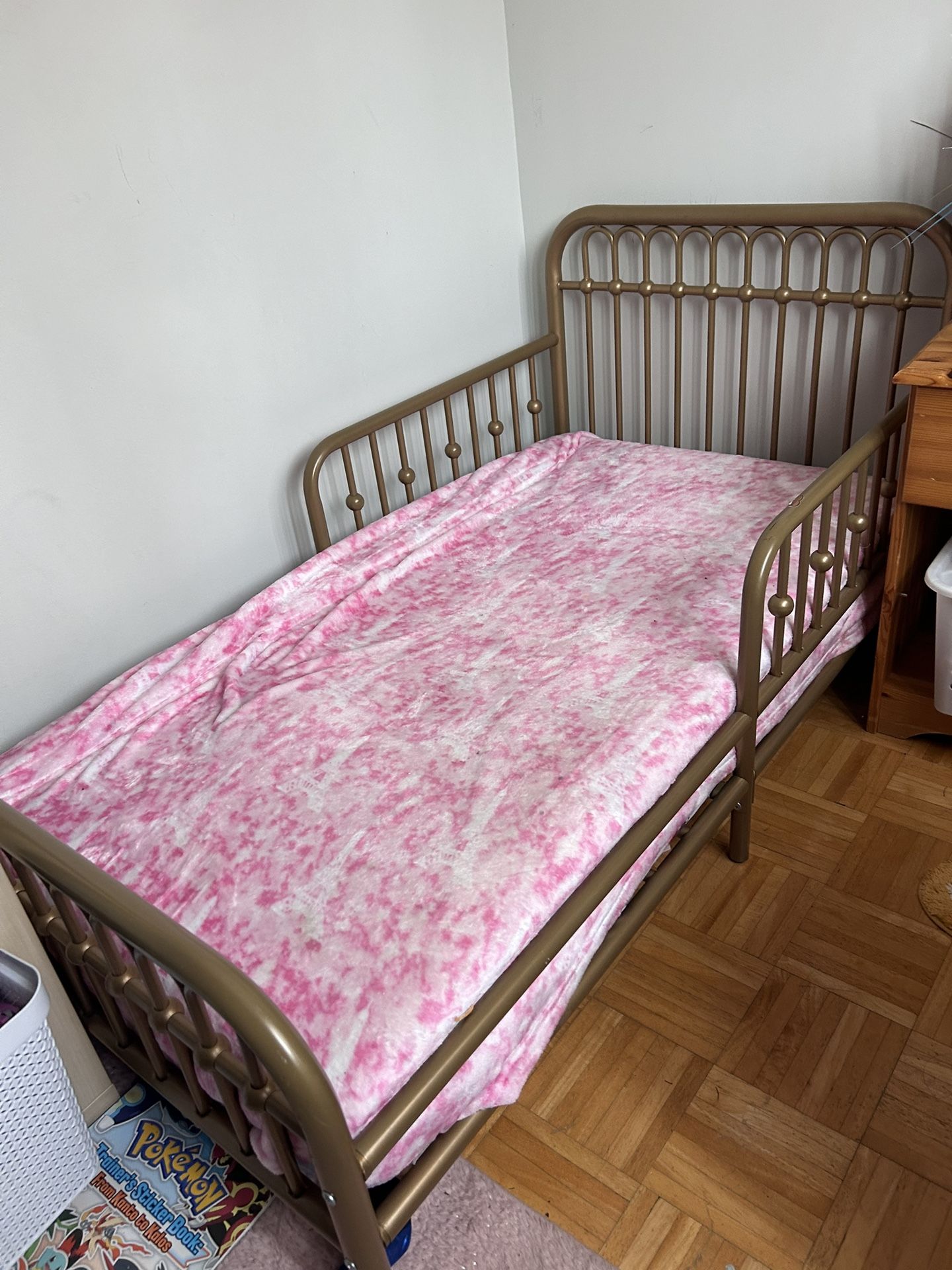 Toddler Girl Bed With Mattress