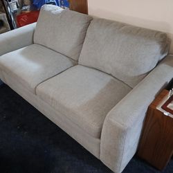 Hide-a-bed ~ Couch ~ 6'4" ~ Delivery? 