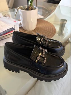 New women’s shoes