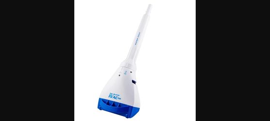 Aqua Broom Sweep XL Cordless Rechargeable Pool & Spa Vacuum - 40 Min Run