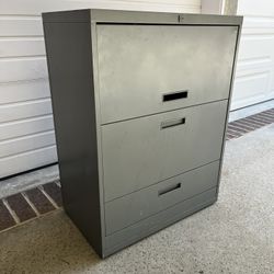 Metal Filing Cabinet