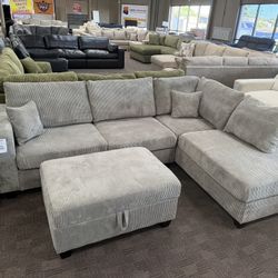 NEW Light Gray Sectional W/storage Ottoman 