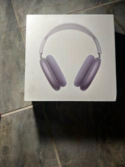 APPLE AIRPOD MAXES *PURPLE*
