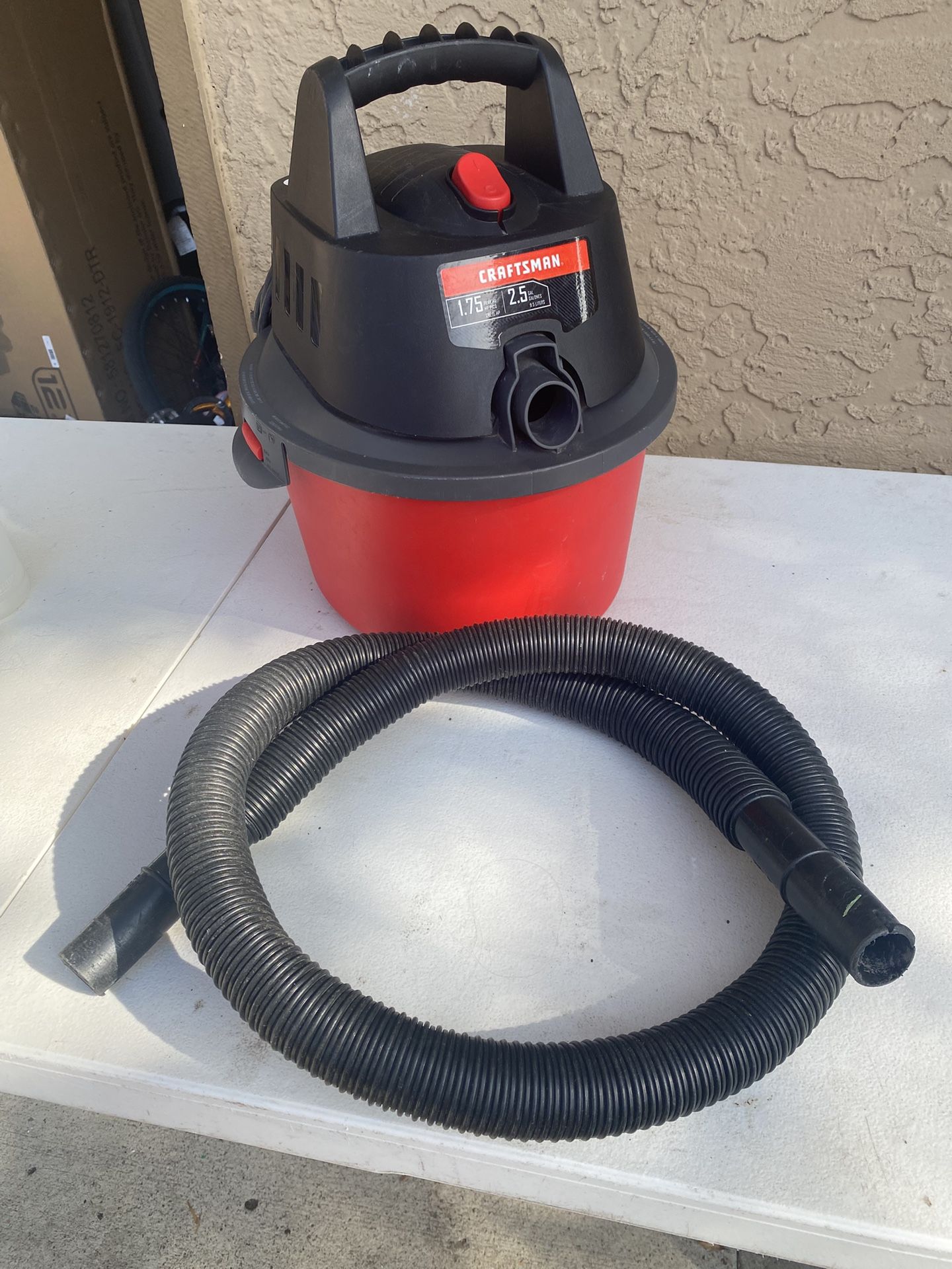 Craftsman 2.5 Gallon Mini Shop Vac