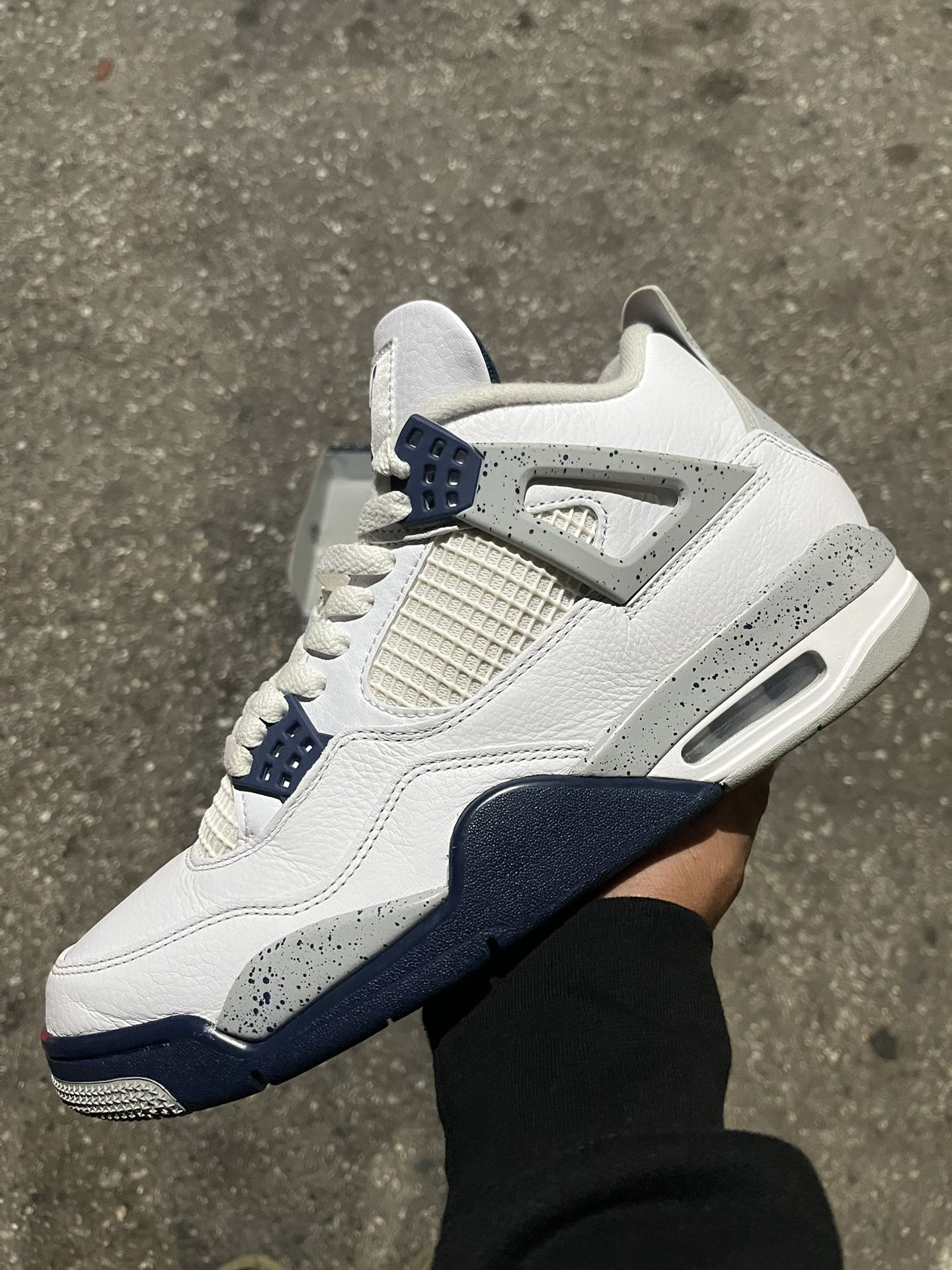 Jordan 4 midnight navy size 10.5