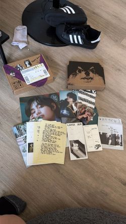BTS V (Kim Taehyung) ”Layover” Album