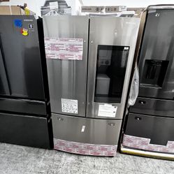 SAMSUNG FRENCH DOOR REFRIGERATOR IN STAINLESS STEEL