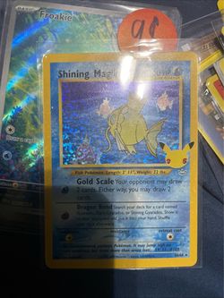 Shining Magikarp 66/64 Celebrations: Classic Collection Pokemon NM