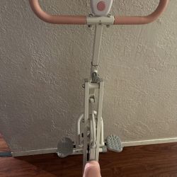 Squat Machine Work Out 