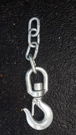 Heavy duty swivel hook and chain