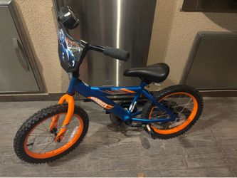 Hot Wheels kids bike - blue/orange