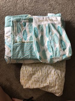 Crib bedding