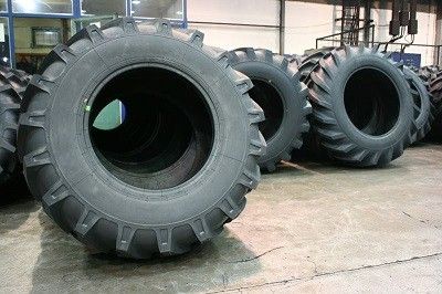 Tractor/Farm Equipment Tires