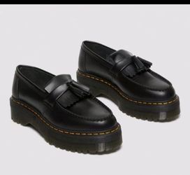 Dr. Martens Adrian Quad Black Leather Platform Tassel size  8