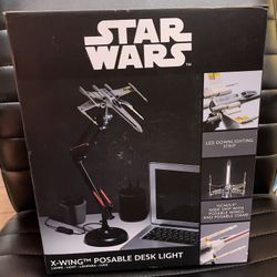 Star Wars Paladone X-Wing Posable Desk Light