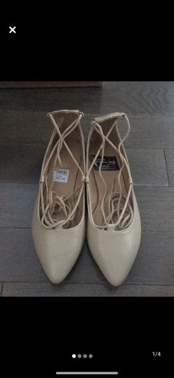 Brand new flats size 8