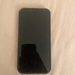 iPhone 13 *Boost Mobile Carrier 