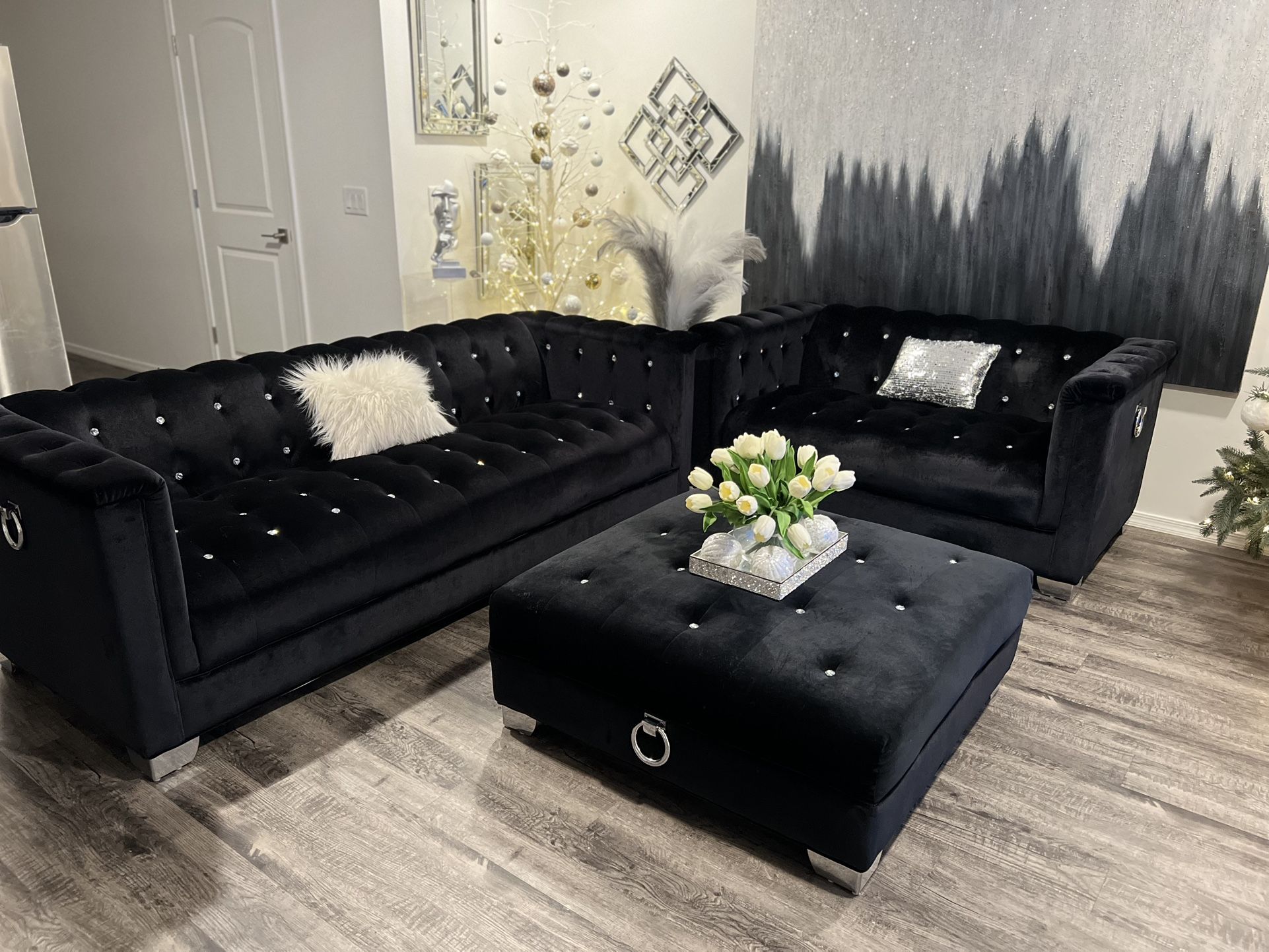 Tufted Sofa Set