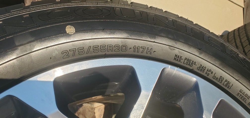 20in Snowflake Rims With Tires