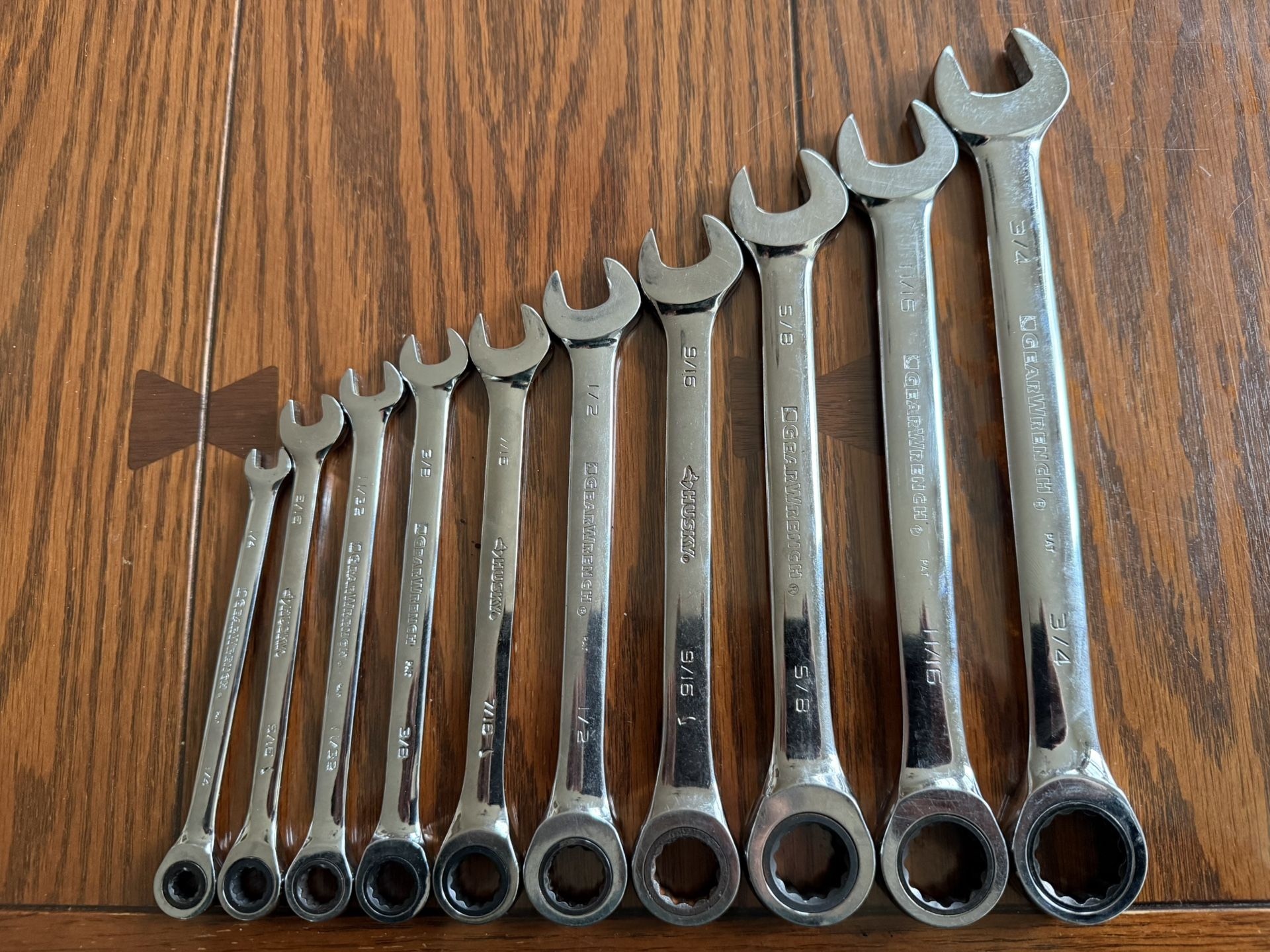 GearWrench/Husky 10 Piece SAE Ratcheting Wrench Set