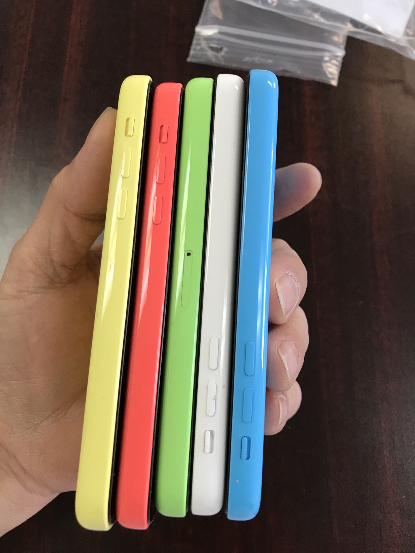 Unlocked IPhone 5c 8gb $80 for each
