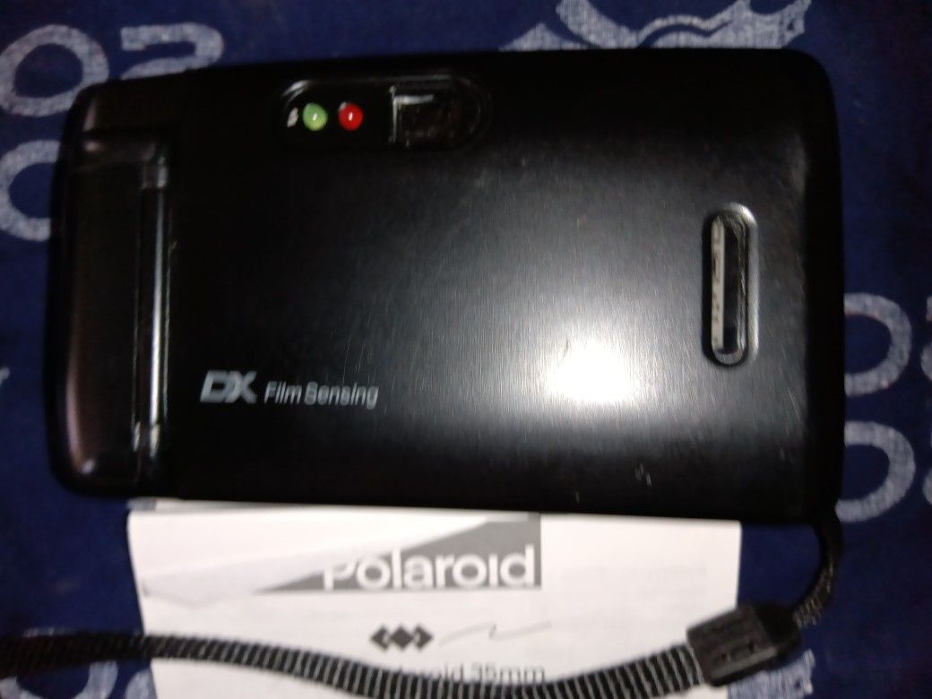 Polaroid 35mm(Auto Flash)