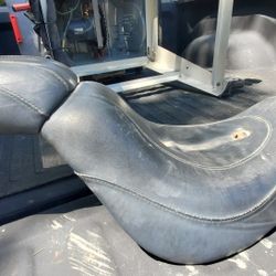 Motorcycle Seat From 2003 Deuce