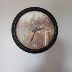 Deer Clock 