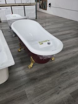 Bathtub 68"