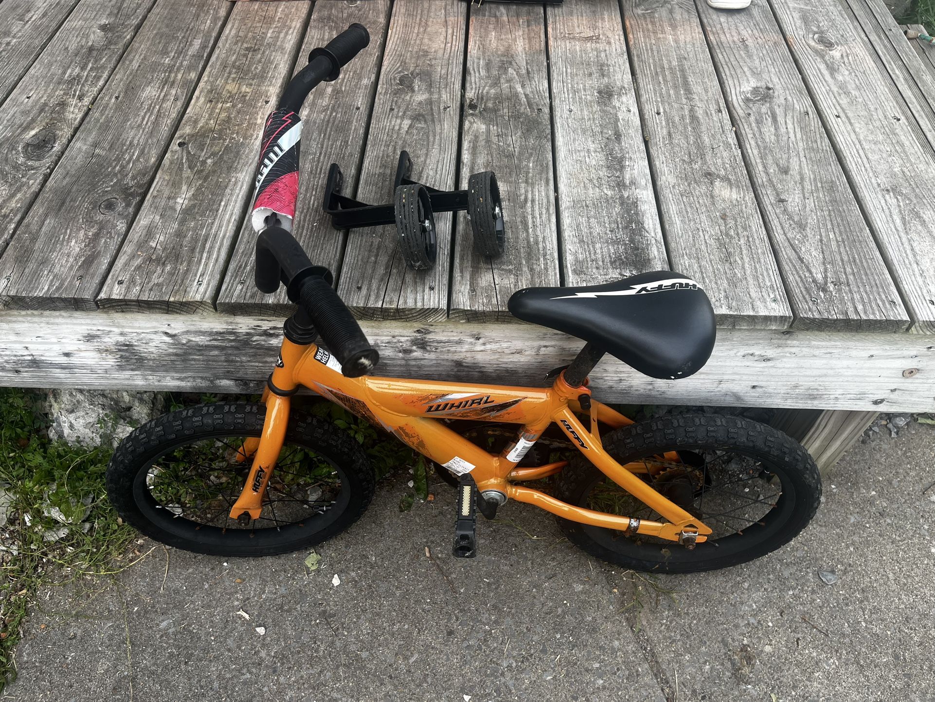 Kids Bike + Training Wheels
