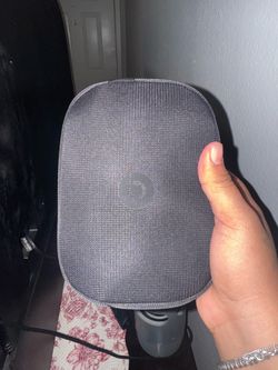 Beats solo 4