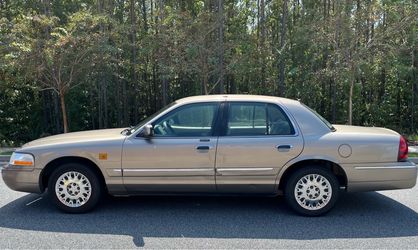 2003 Mercury Grand Marquis
