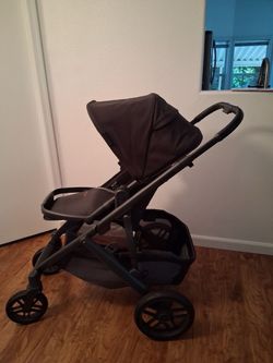 Uppababy stroller & bassinet