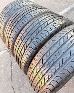 235 55 19 Continental Tires Con 80% de Vida Las 4