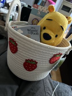 Winnie the Pooh, Easter basket with strawberries on it super cute