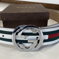100% Authentic GG Silver Buckle Gucci Black leather belt Green/Red/Green