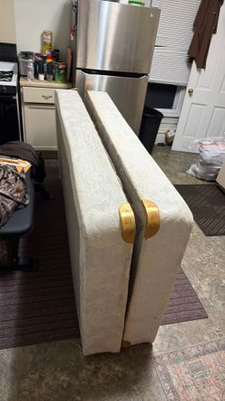 Box spring / Free