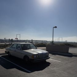 Mercedes Benz 300D 1985 